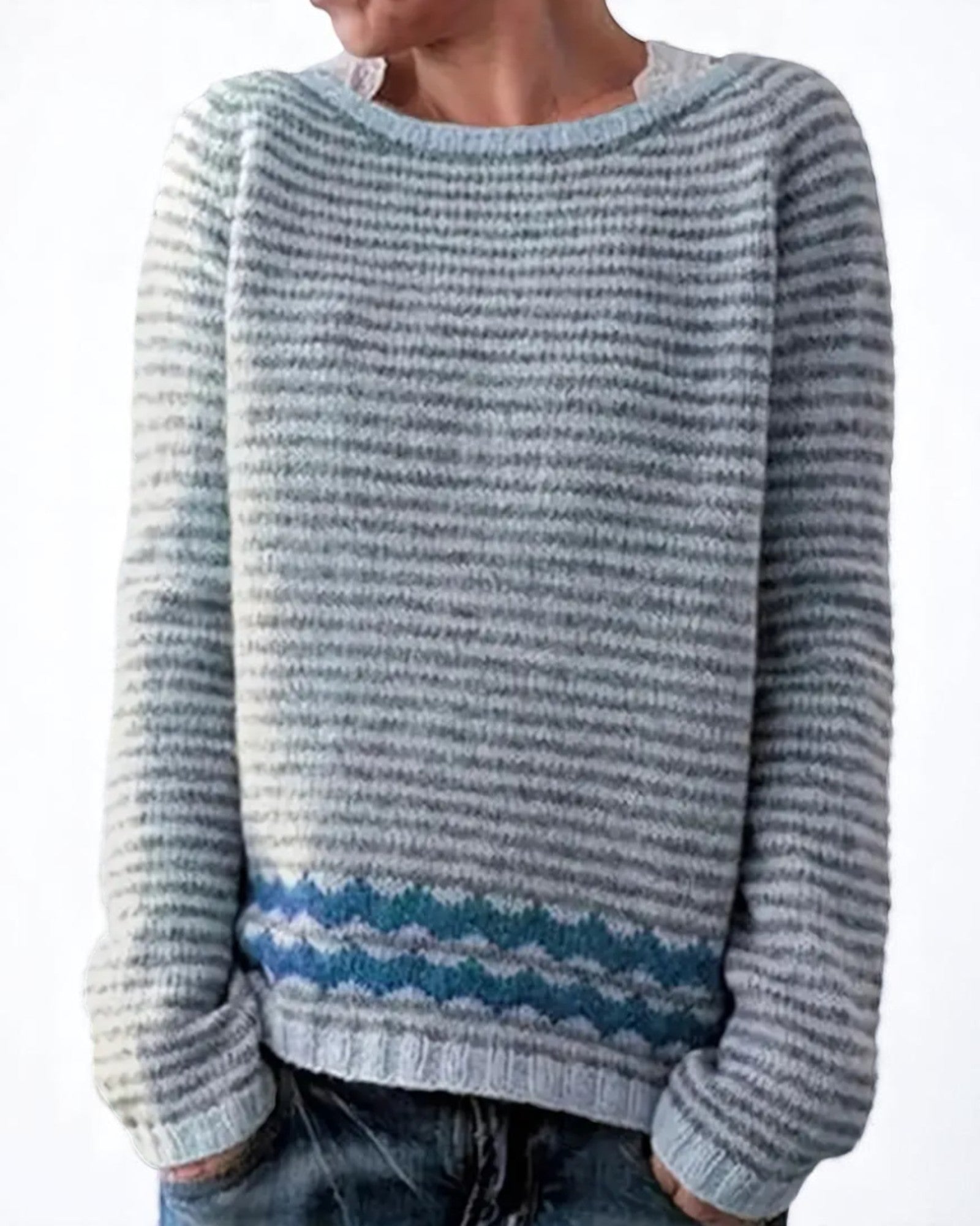 Ulina Gestreifter Pullover mit buntem Zickzackmuster