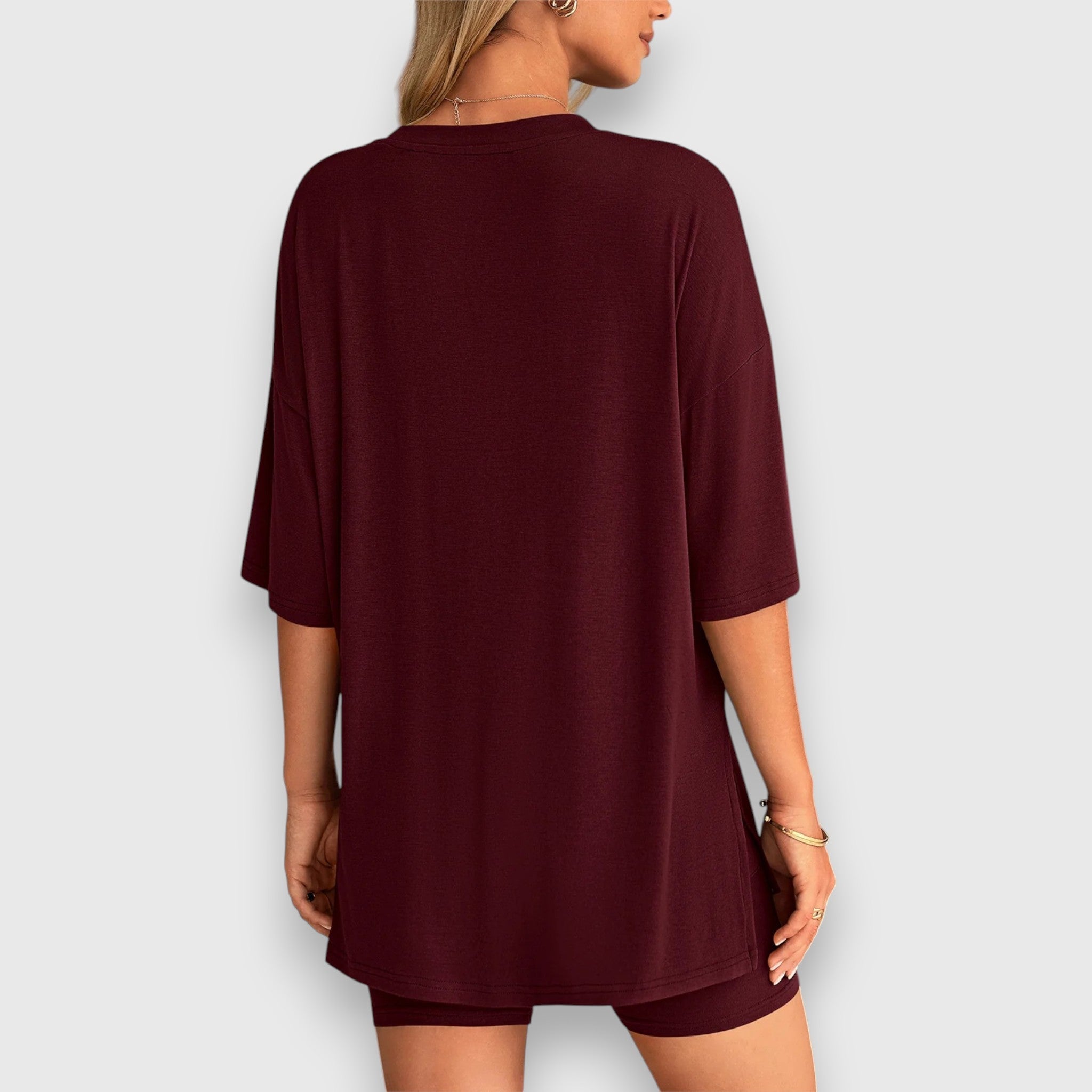 Sira Zweiteiliger Oversized T-Shirt und Radshorts
