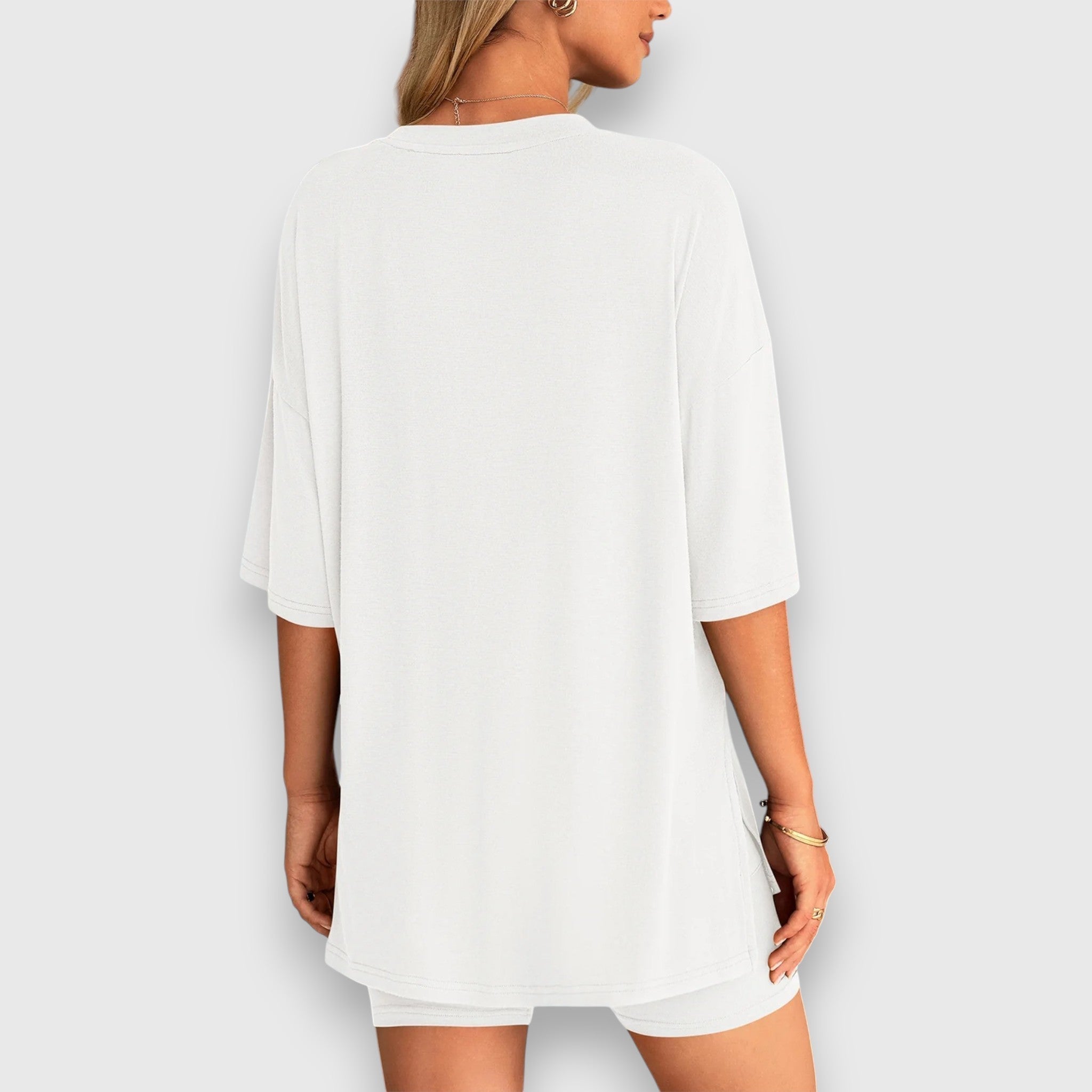 Sira Zweiteiliger Oversized T-Shirt und Radshorts