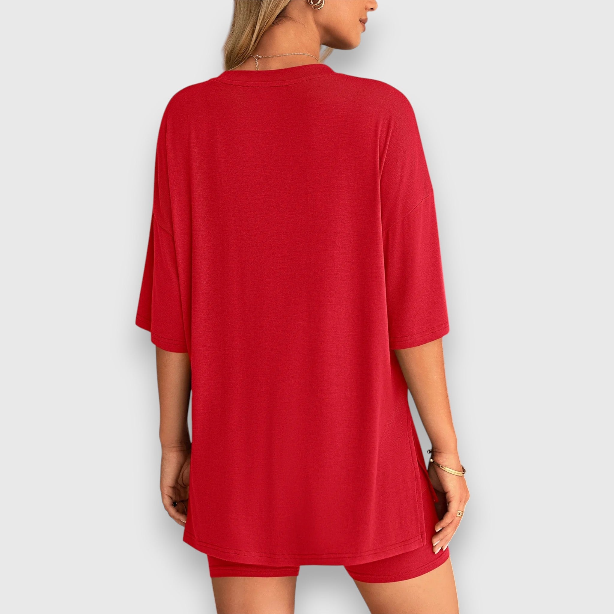 Sira Zweiteiliger Oversized T-Shirt und Radshorts