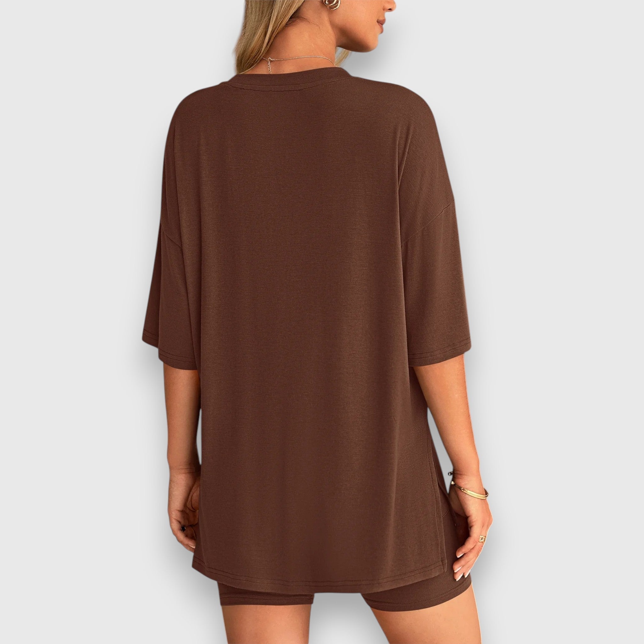 Sira Zweiteiliger Oversized T-Shirt und Radshorts