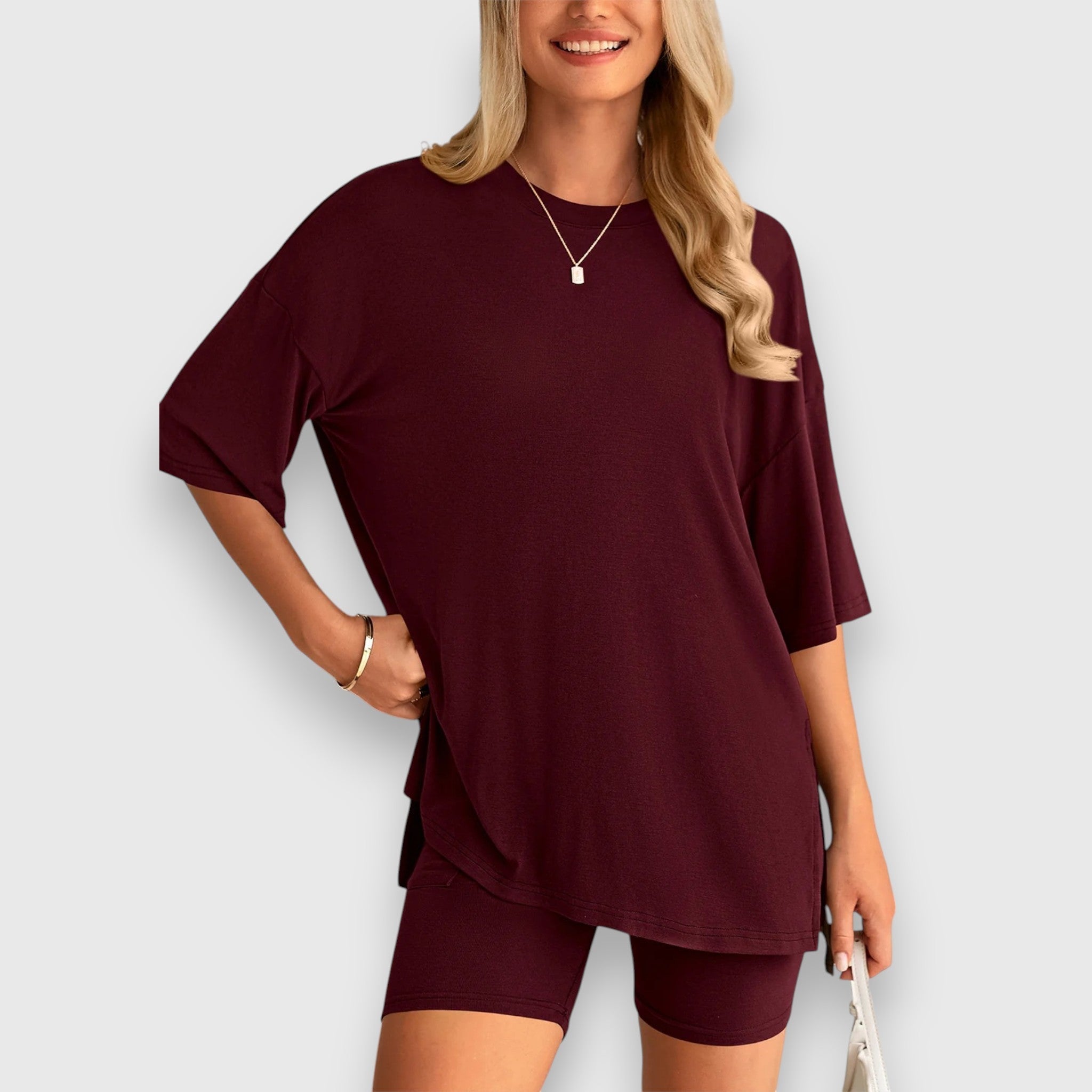 Sira Zweiteiliger Oversized T-Shirt und Radshorts