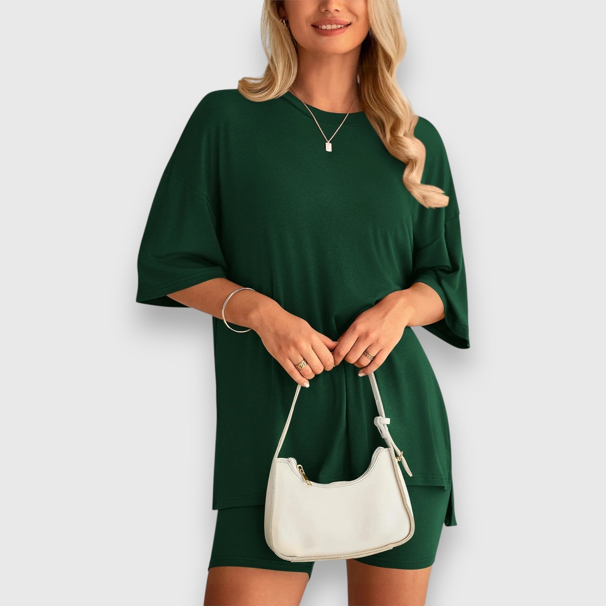 Sira Zweiteiliger Oversized T-Shirt und Radshorts