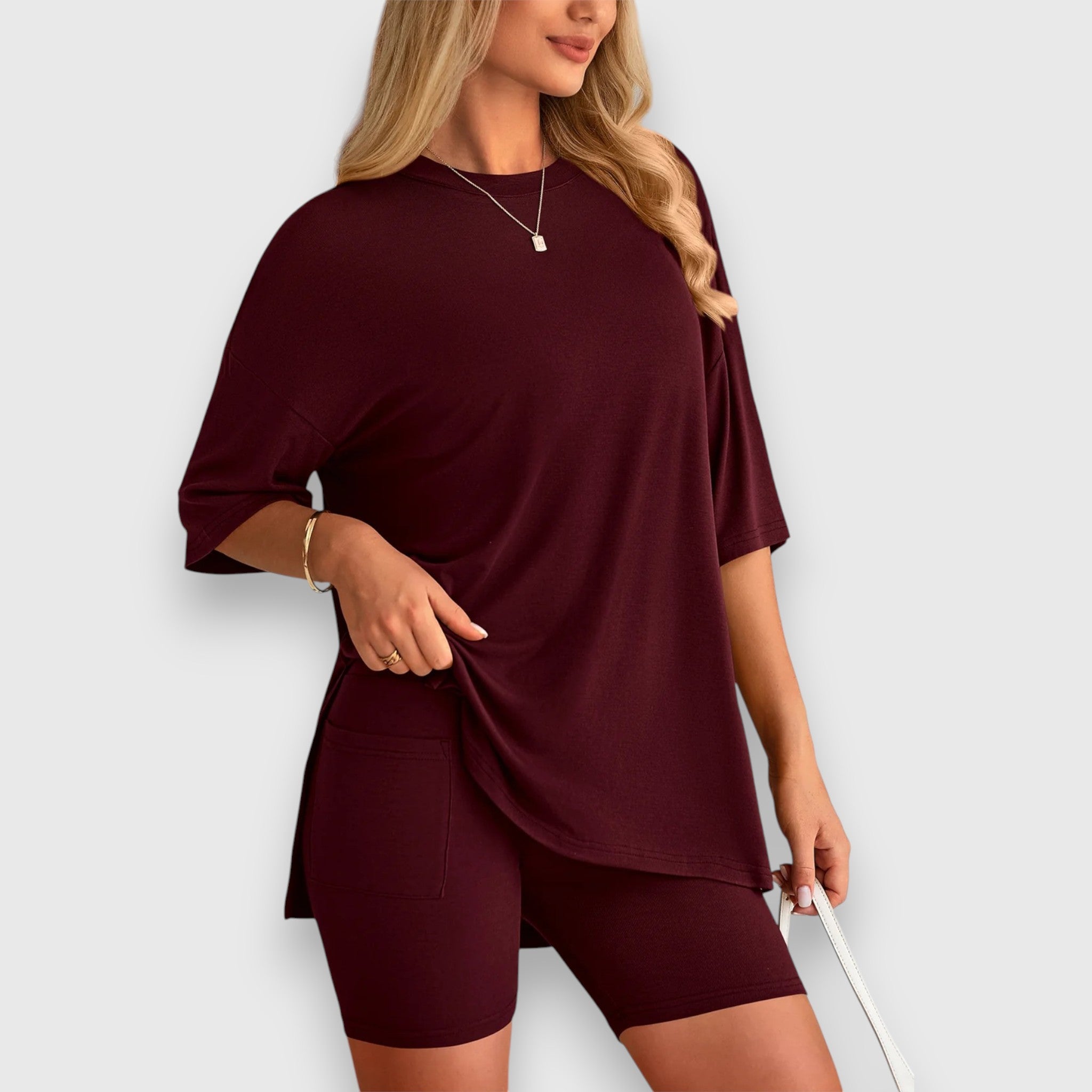 Sira Zweiteiliger Oversized T-Shirt und Radshorts