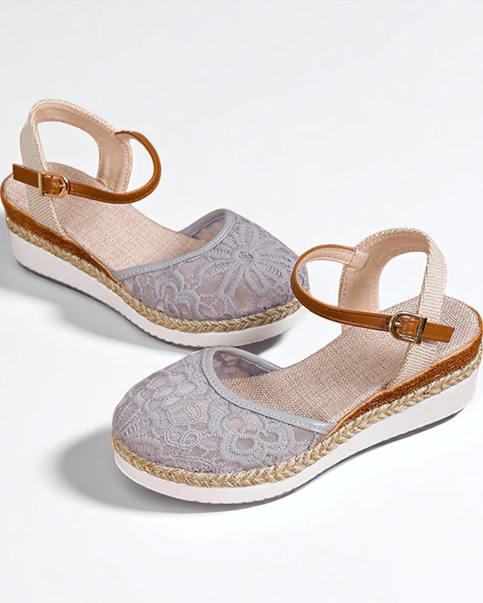 Nia Elegante Sandalen mit Plateau und Häkelspitze
