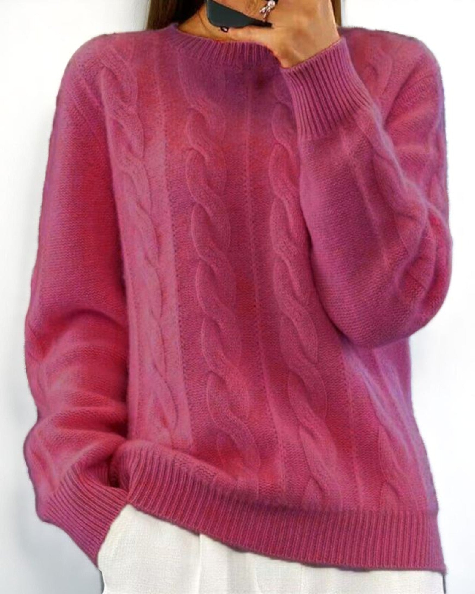 Tatiana Pullover mit Zopfmuster – klassisch, weich und vielseitig