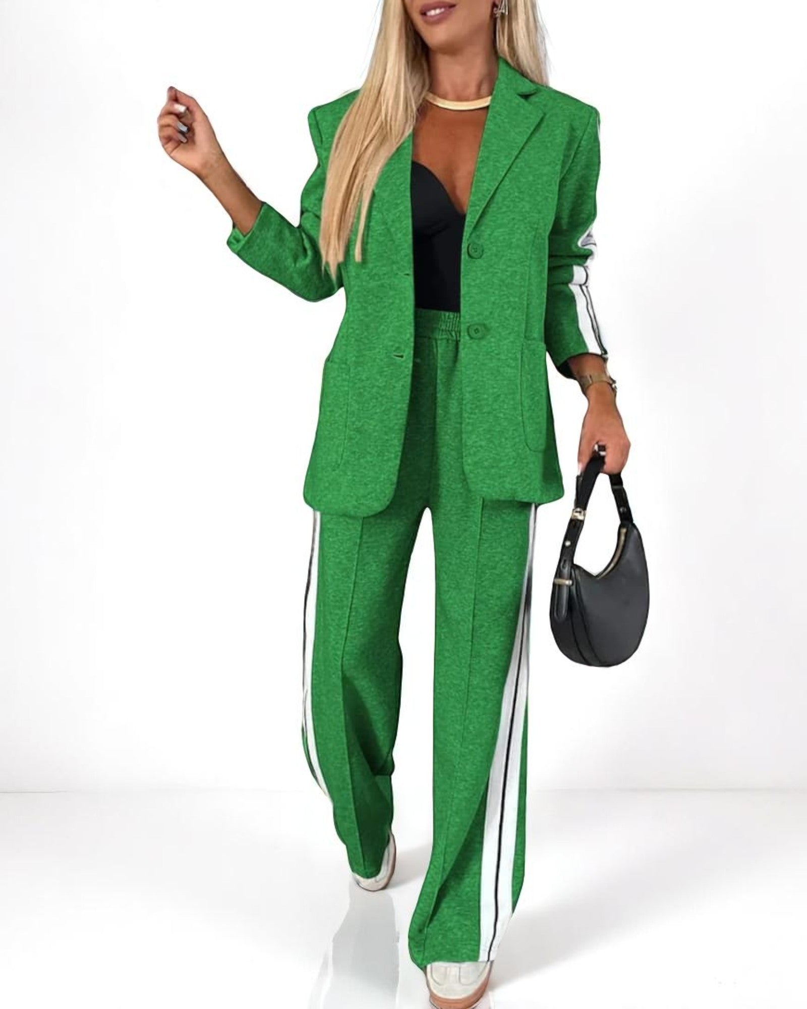 Miura Zweiteiliger mit gestreifter Jacke und Hose
