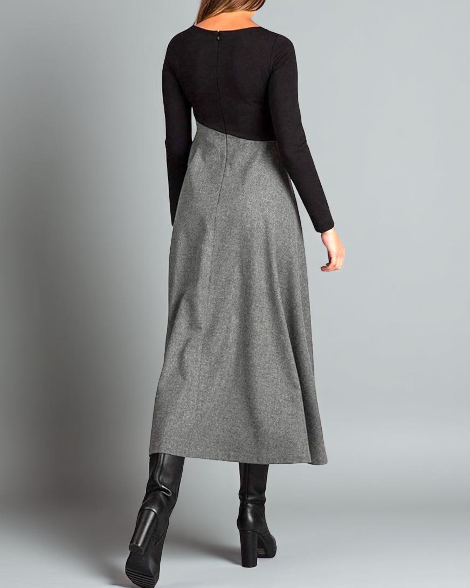 Flavia Elegantes Maxikleid in zwei Farben mit asymmetrischem Schnitt