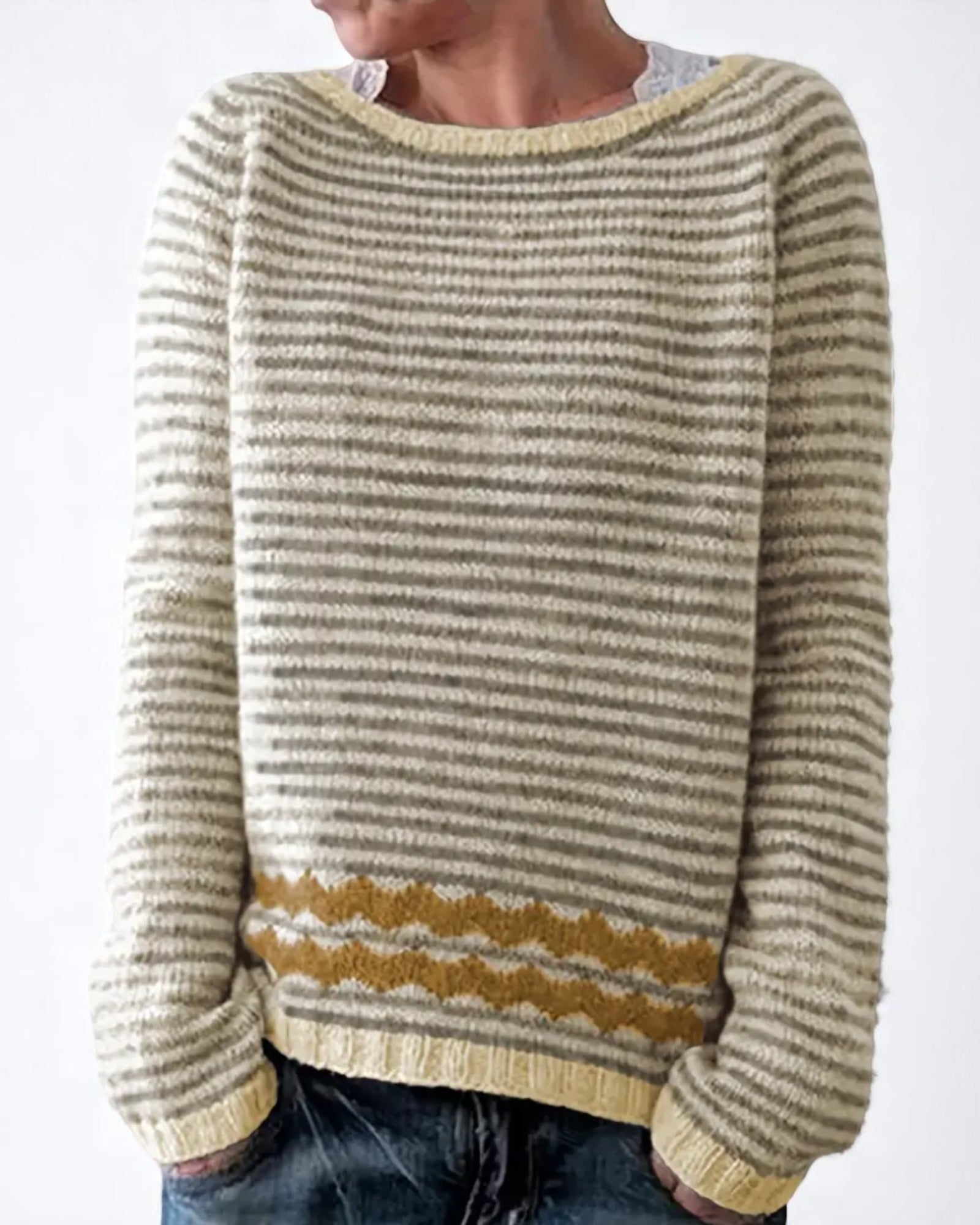 Ulina Gestreifter Pullover mit buntem Zickzackmuster
