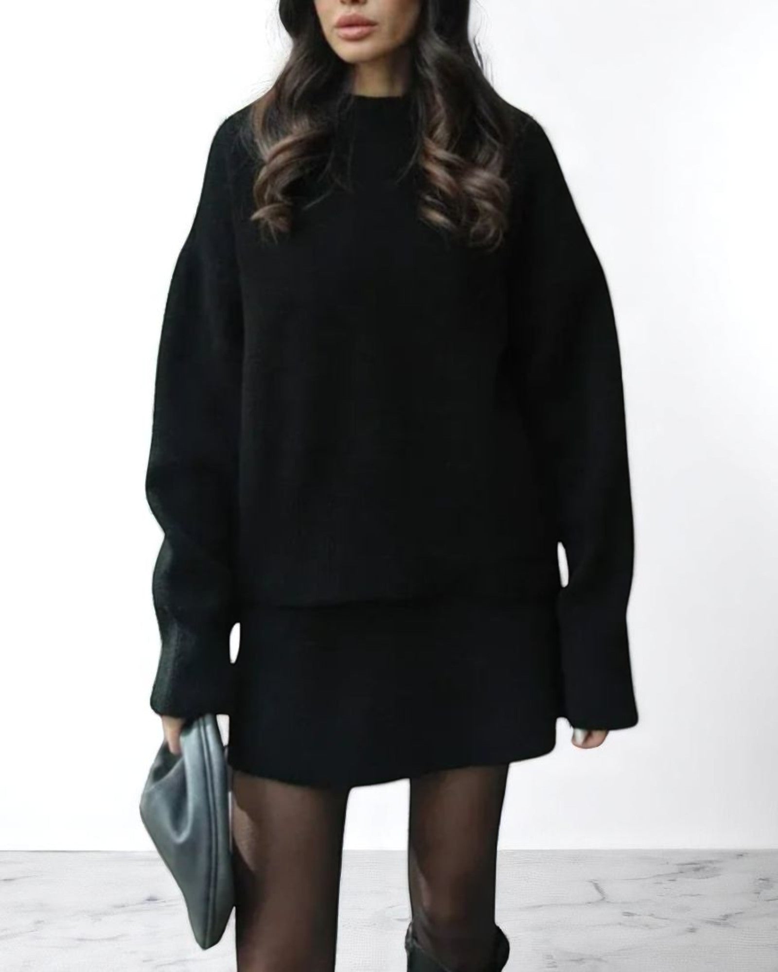 Eliza Strickkombination mit Pullover und Minirock
