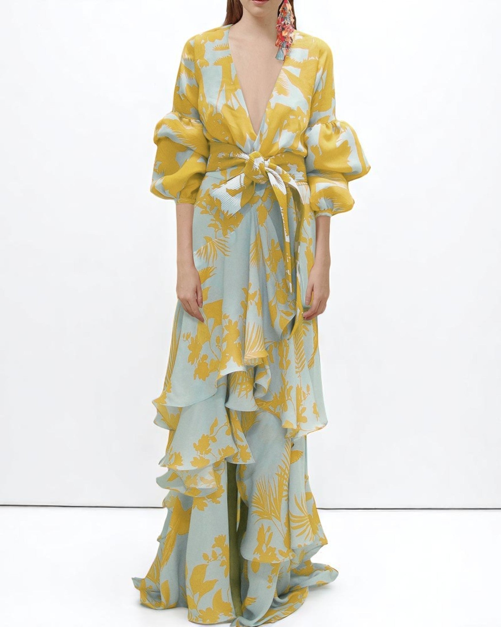 Elisheva Elegantes Maxikleid mit Volants und tropischem Muster