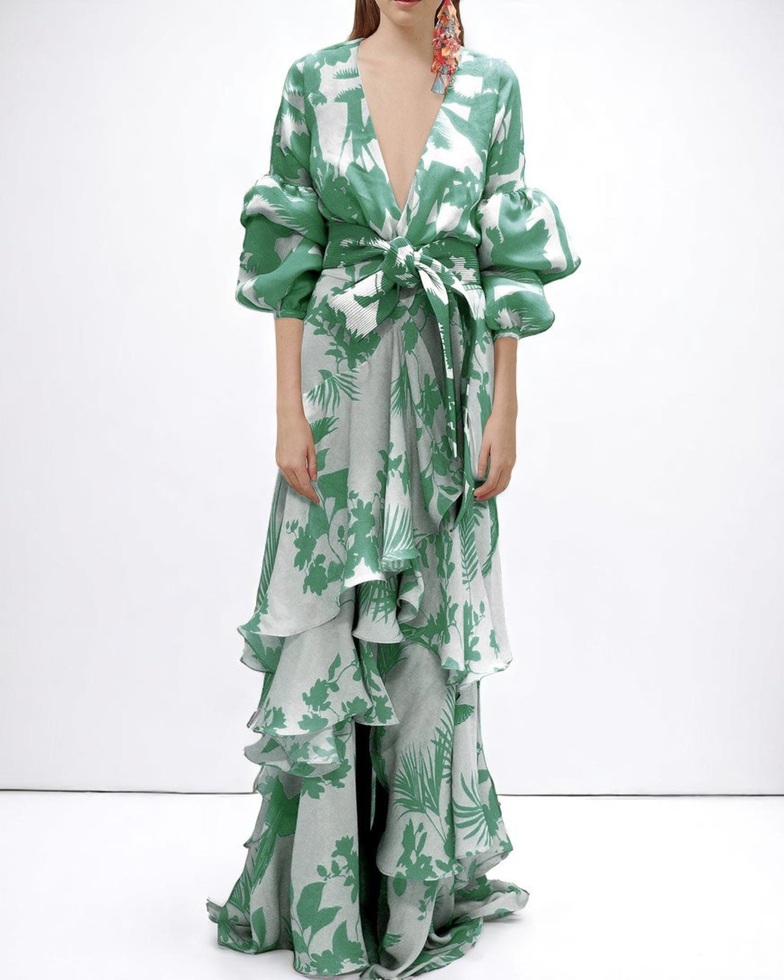 Elisheva Elegantes Maxikleid mit Volants und tropischem Muster