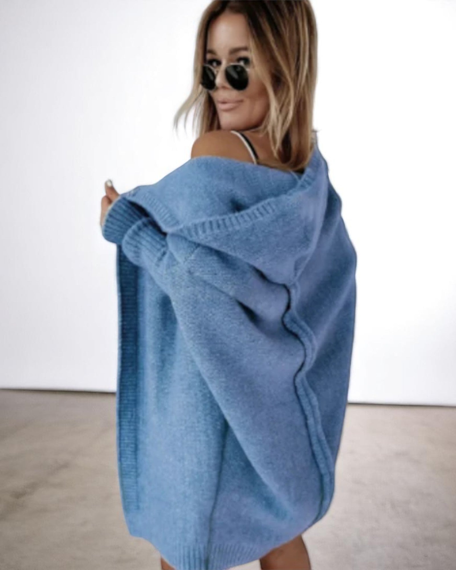 Mirela Oversized Strickcardigan mit Kapuze