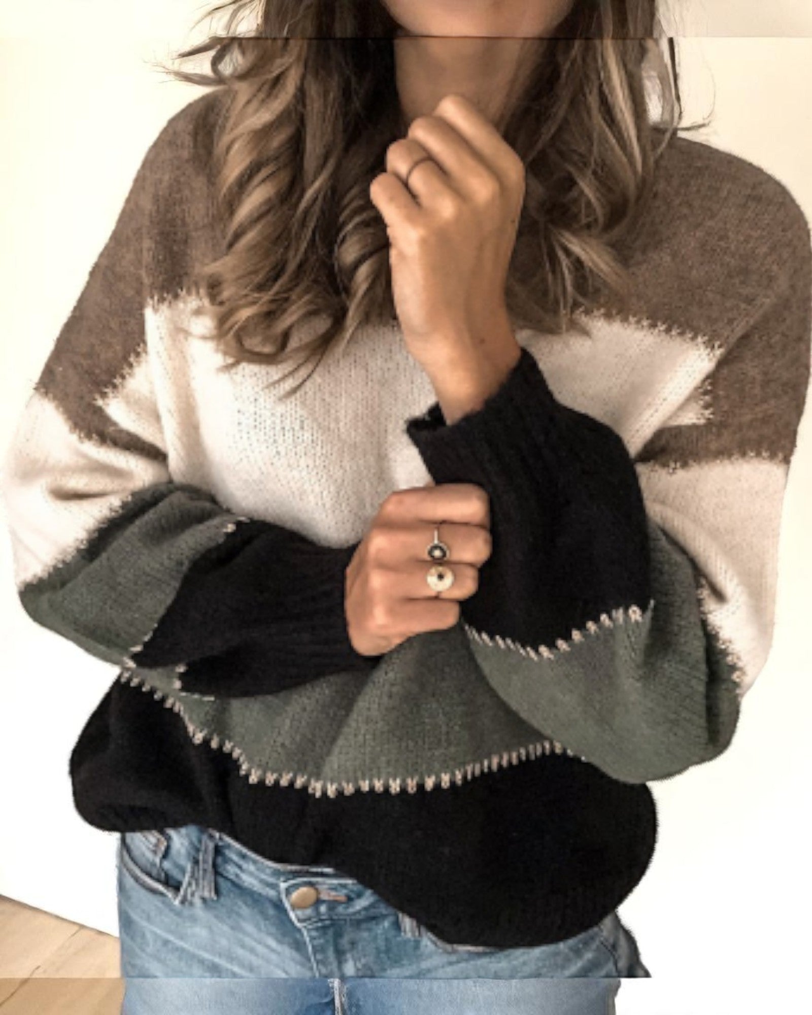 Adela Pullover mit Streifen und Farbblöcken
