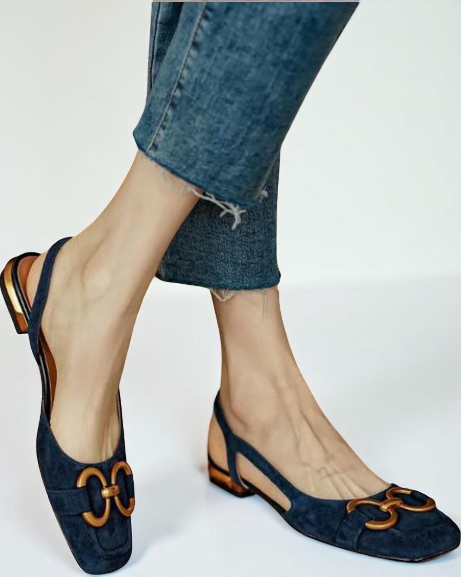 Serafina Elegante Mokassins mit Slingback und goldenen Details