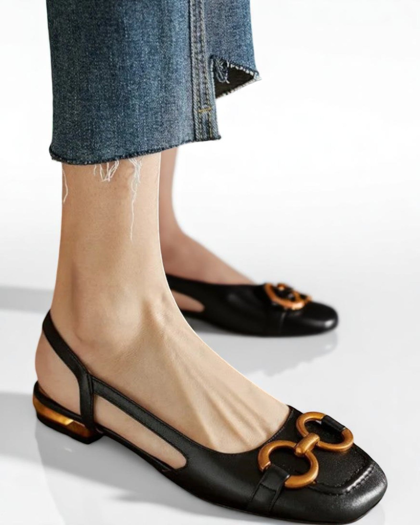 Serafina Elegante Mokassins mit Slingback und goldenen Details