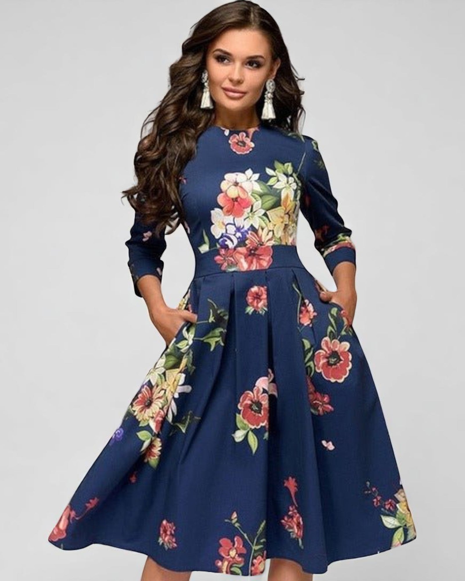 Priska Elegantes Midi-Kleid mit floralen Akzenten